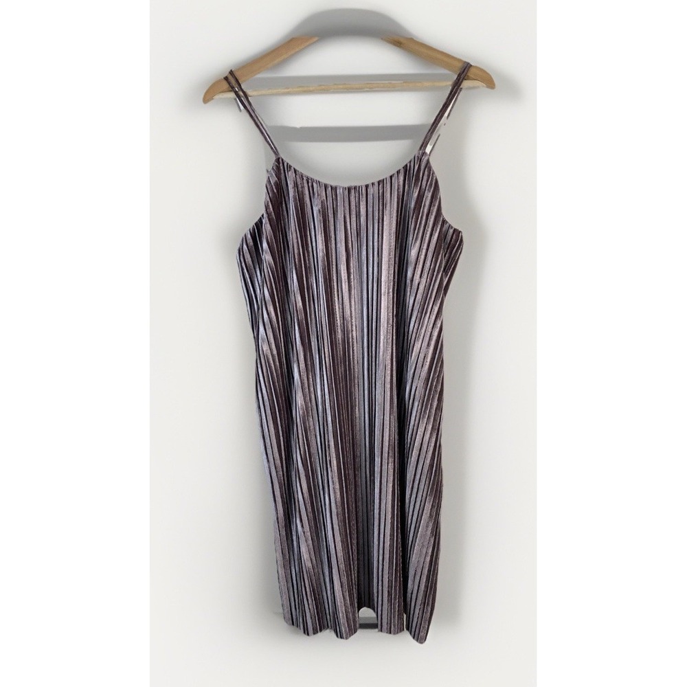 Loveriche Women's L Purple Pleated Crushed Velvet Strappy Shift Dress